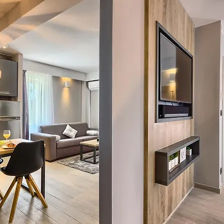 Mondo Deluxe Apartment